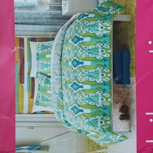 Xhilaration 3 Piece Comforter Set